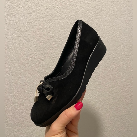 ‘Anastasio’ Elegant Black Leather Women's Loafers IT36 NWB - Picture 1 of 4